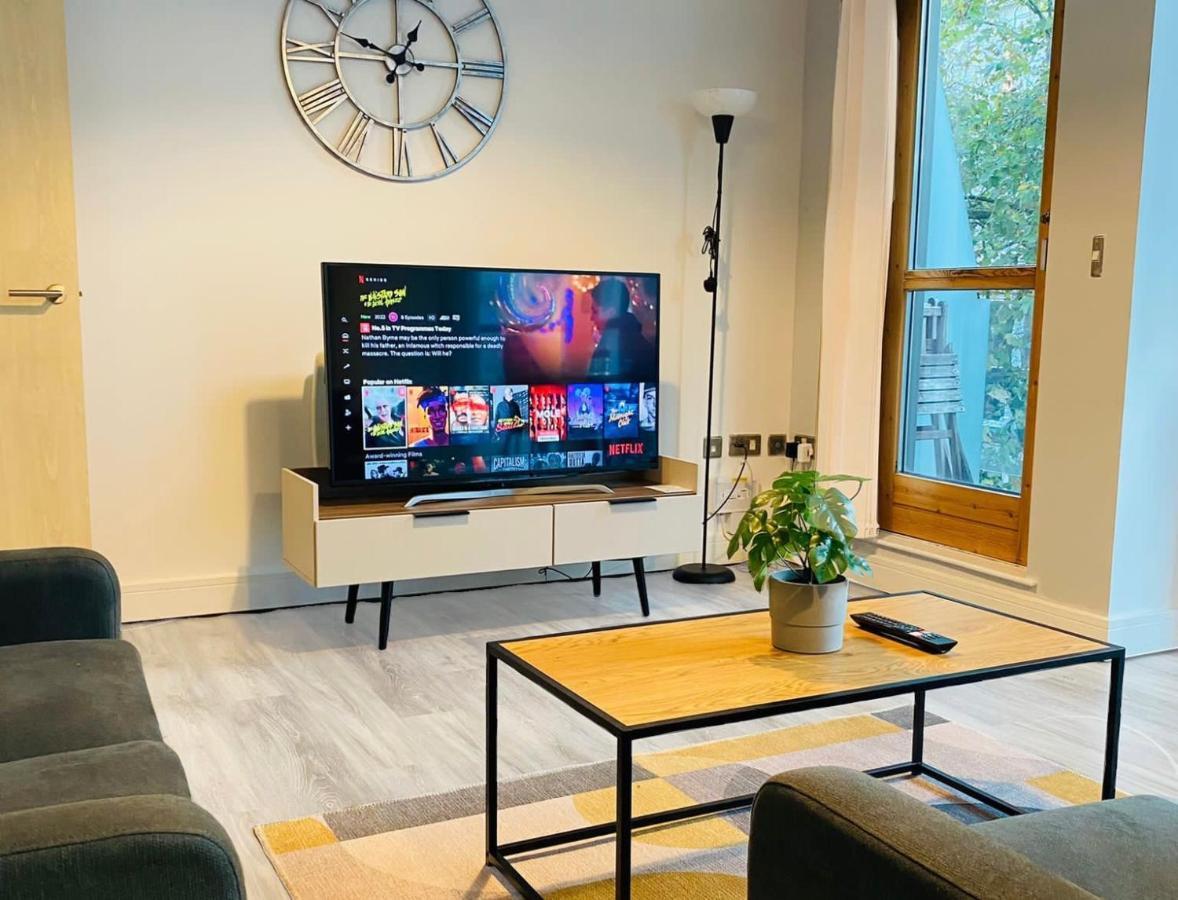 Stylish Two Bed In The Heart Of The City Birmingham Kültér fotó
