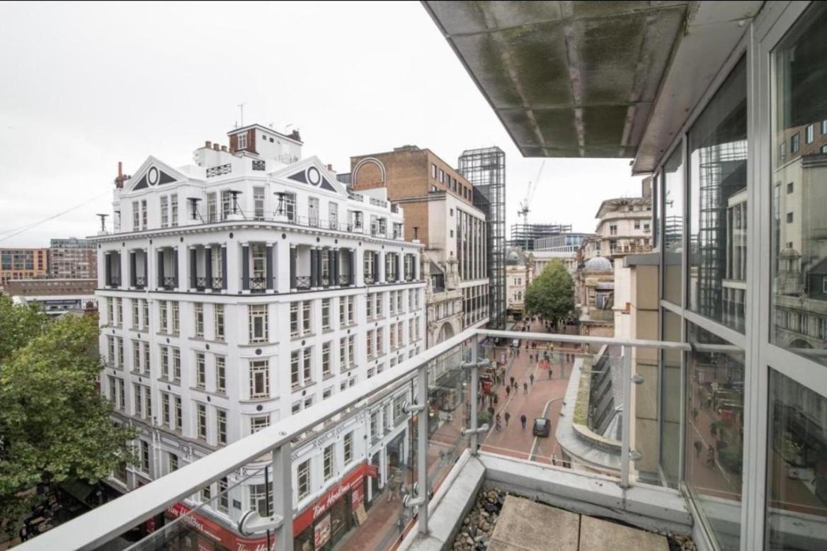 Stylish Two Bed In The Heart Of The City Birmingham Kültér fotó